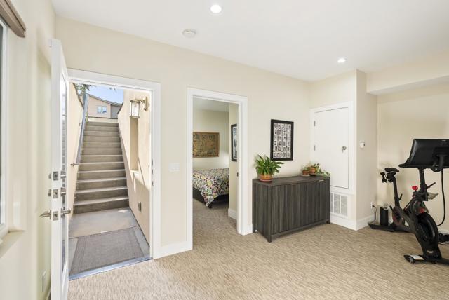 Detail Gallery Image 13 of 20 For 2319 Cambridge, Cardiff By The Sea,  CA 92007 - 3 Beds | 3/1 Baths