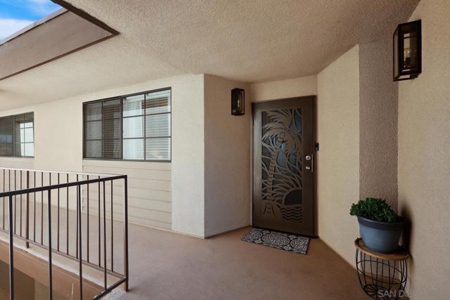 3130 Avenida De Portugal, San Diego CA: https://media.crmls.org/mediaz/9d87b701-1a52-4d1c-8ae4-063426e43ac6.jpg