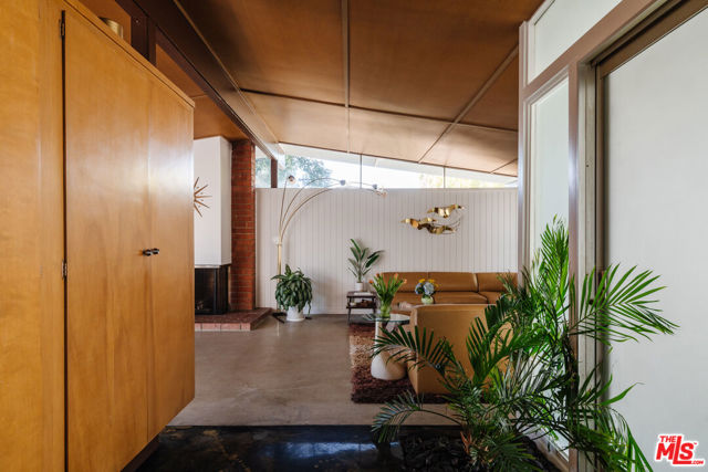 17025 Labrador Street photo 4
