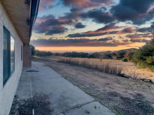 Detail Gallery Image 31 of 72 For 24352 Featherstone Canyon Rd, Lakeside,  CA 92040 - – Beds | – Baths