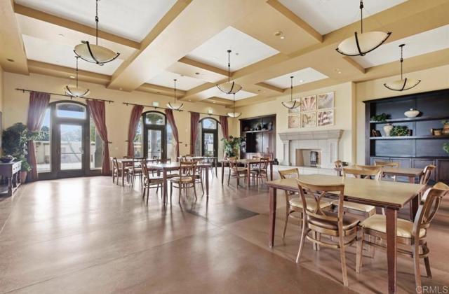 2175 Condor Drive, Chula Vista CA: https://media.crmls.org/mediaz/9d8ba58d-8f1b-4e4e-92f2-42efbb6f924e.jpg