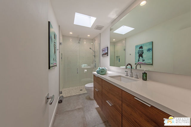 431 N Calle Rolph, Palm Springs CA: https://media.crmls.org/mediaz/9d8dae80-4f7f-479d-a1c7-a4ee85c8e73a.jpg