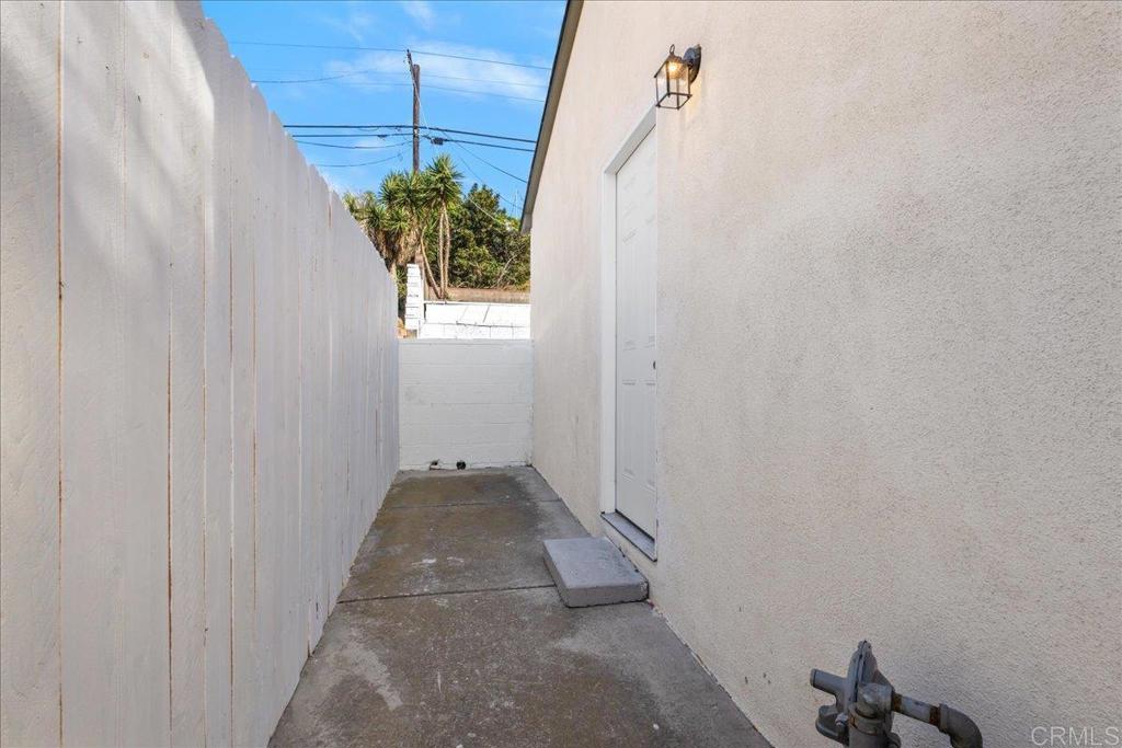 2151 54th St - photo 5