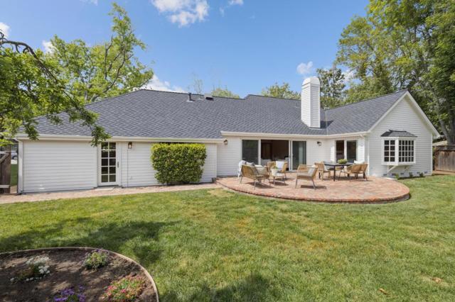 655 Berry Avenue, Los Altos CA: https://media.crmls.org/mediaz/9d91bf76-6361-4b03-97e3-04eacc3769e8.jpg