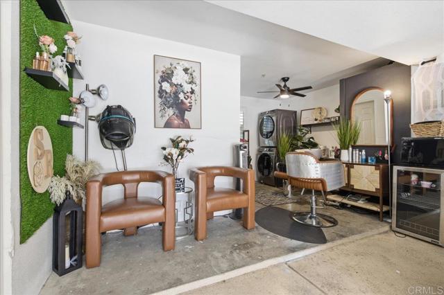 Image 4 of 48 For 2725 Apricot Court