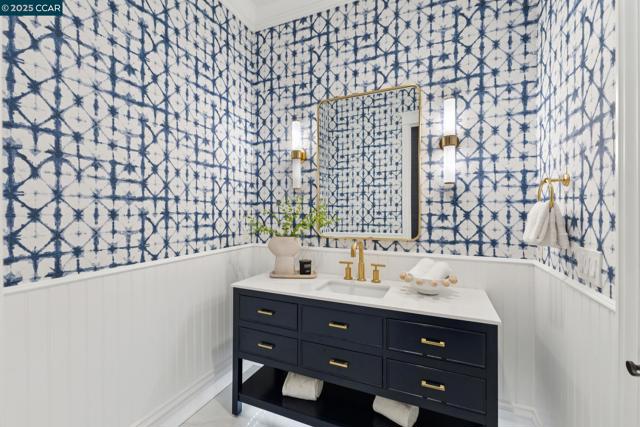 3656 Old Blackhawk Rd, Danville CA: https://media.crmls.org/mediaz/9d941ba9-cedf-4bf0-bd28-afa731a94107.jpg