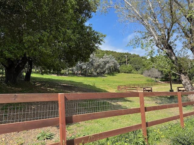 252 Raymundo Drive, Woodside CA: https://media.crmls.org/mediaz/9d945b46-2f11-4df6-83c2-a77f1d9d46e2.jpg