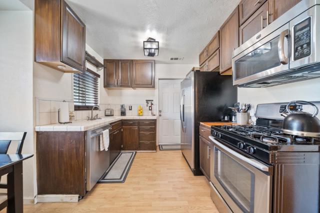 1247 Locust Street, Livermore CA: https://media.crmls.org/mediaz/9d9666ca-919d-464d-ad4a-eaf9b9187c44.jpg