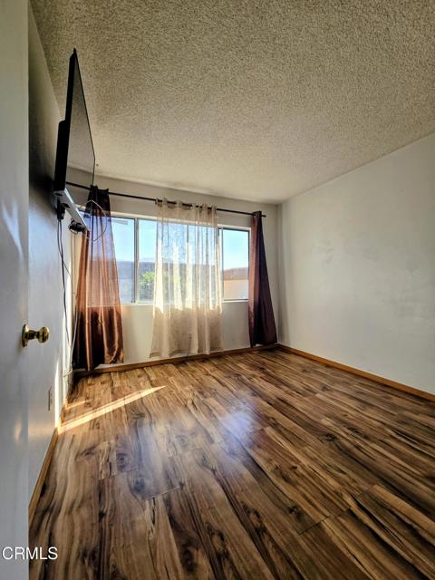 Detail Gallery Image 21 of 34 For 430 W Santa Barbara St, Santa Paula,  CA 93060 - 3 Beds | 2/1 Baths