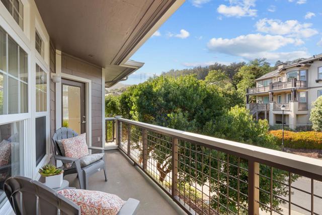 625 Callippe Court, Brisbane CA: https://media.crmls.org/mediaz/9d980943-fe4d-45e0-96d3-4f6ed6fc94f9.jpg