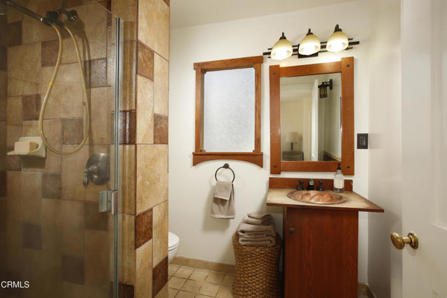Detail Gallery Image 14 of 24 For 575 Eldora Rd, Pasadena,  CA 91104 - 2 Beds | 2 Baths
