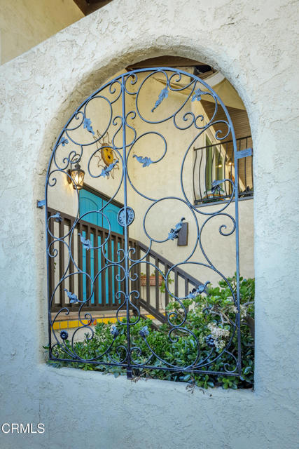 Detail Gallery Image 3 of 59 For 122 Beech Rd, Newbury Park,  CA 91320 - 3 Beds | 2 Baths