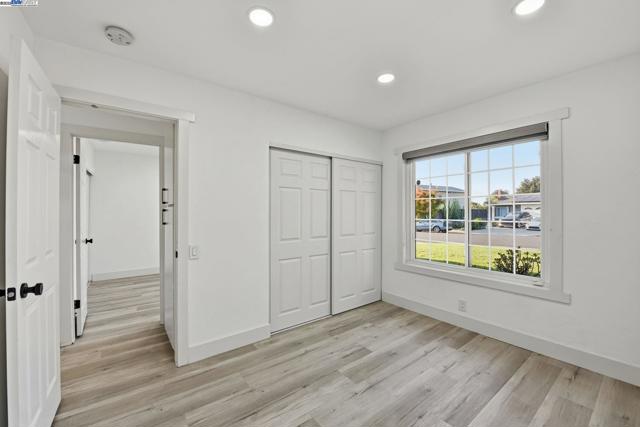 3312 San Marco Ct, Union City CA: https://media.crmls.org/mediaz/9d99b4d1-40f7-46a6-8992-5ff40751446c.jpg