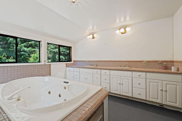 18751 Appian Way, Navarro CA: https://media.crmls.org/mediaz/9d9ab28b-1e6c-4c86-ba07-c74a20c0fbda.jpg