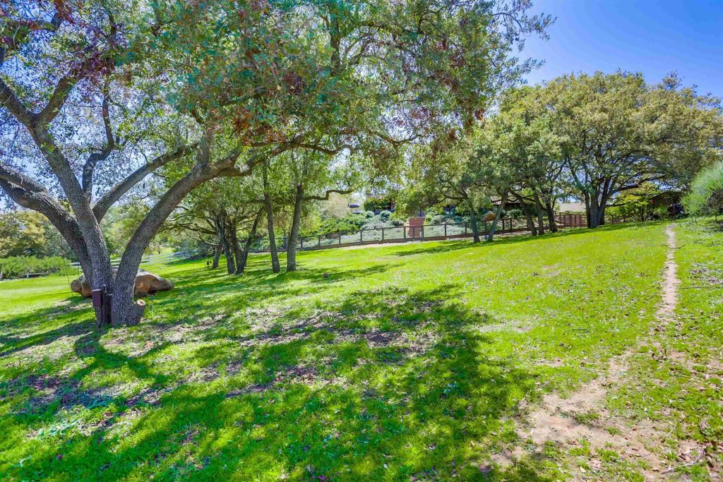 MLS #250034168SD img 36