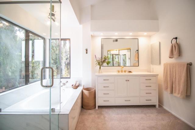 176 Newcastle Drive, Vallejo CA: https://media.crmls.org/mediaz/9d9af015-7bd6-4b27-9c44-bb740c780aee.jpg