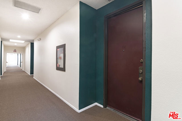 Image 3 for 104 S Hayworth Ave #304, Los Angeles, CA 90048