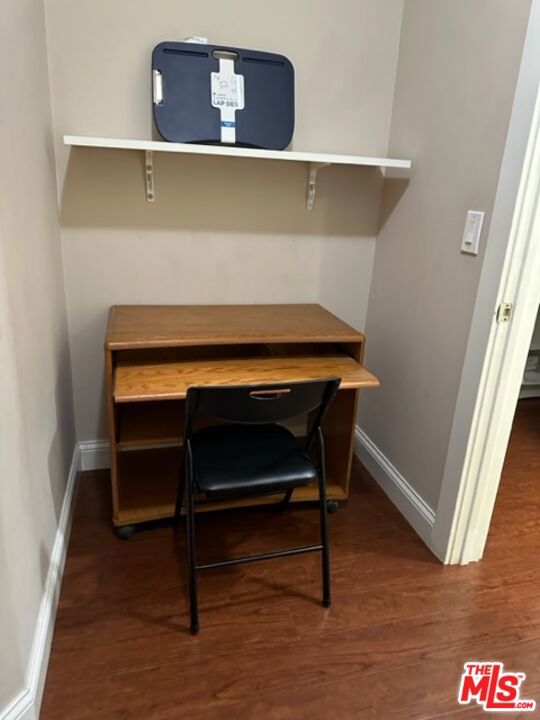 Office Workstation