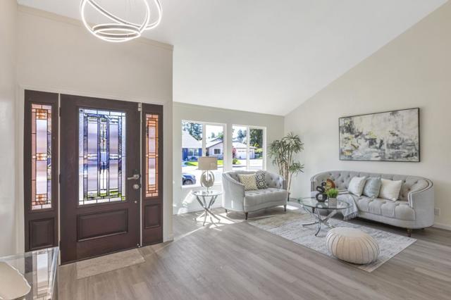 Image 4 of 48 For 1513 Shinn Court