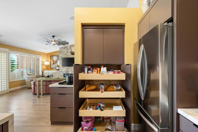 42498 Sand Dune, Palm Desert CA: https://media.crmls.org/mediaz/9d9c46de-f217-4f63-9174-6b1f1d3e42ee.jpg