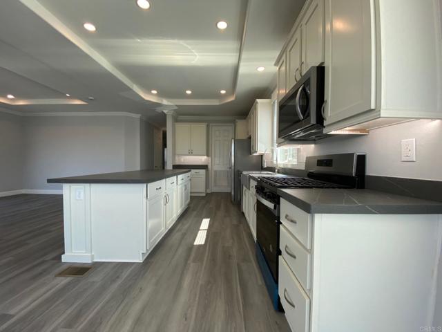 Detail Gallery Image 11 of 41 For 2400 Alpine Blvd. #25,  Alpine,  CA 91901 - 3 Beds | 2 Baths