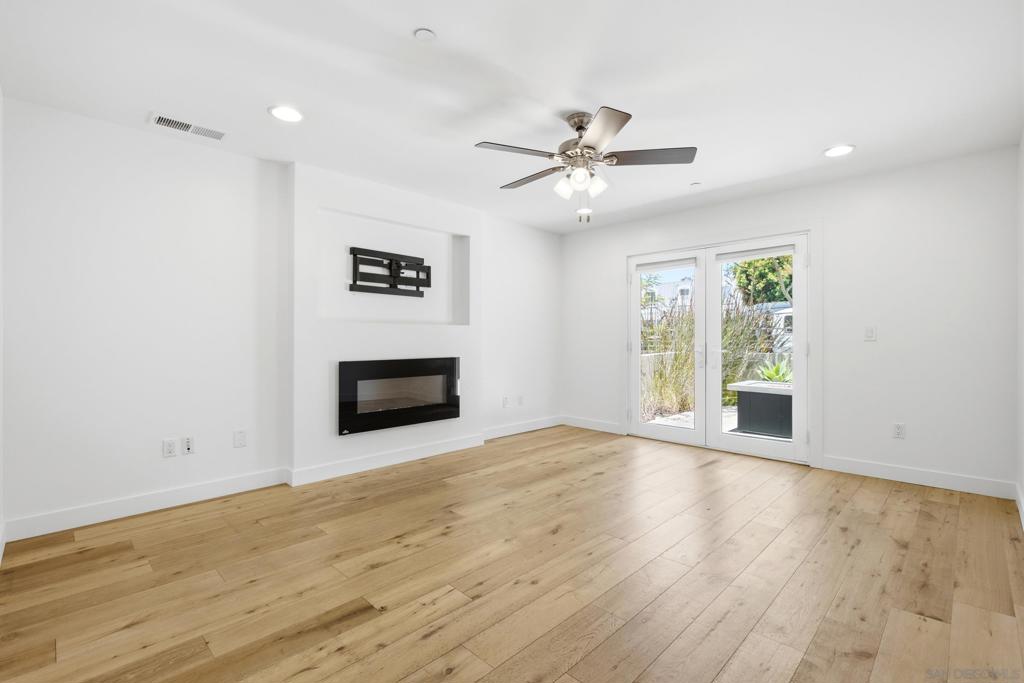 1323 Felspar Street - photo 8