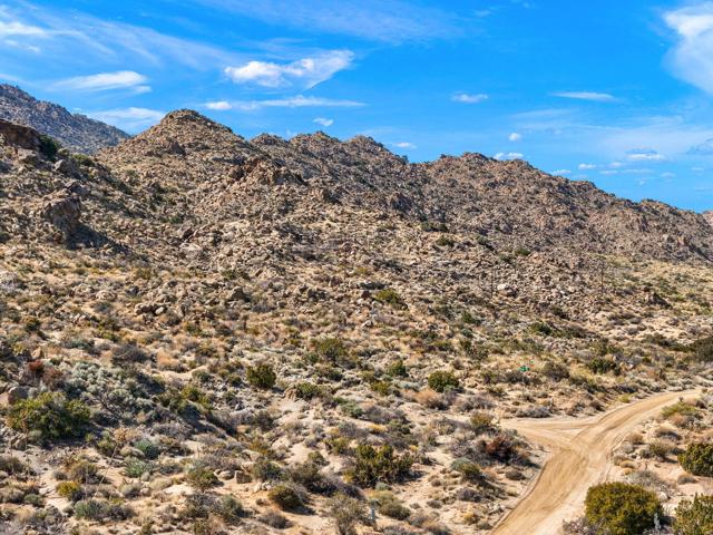 0 Avenida Los Feliz, Mountain Center CA: https://media.crmls.org/mediaz/9d9d9bdb-a6fa-4d17-bf53-e0c7eb0ee689.jpg