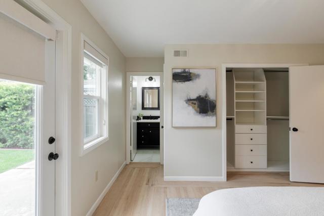 2627 Hampton Avenue, Redwood City CA: https://media.crmls.org/mediaz/9d9e01f6-bd2e-4af0-b379-0c91cc289499.jpg