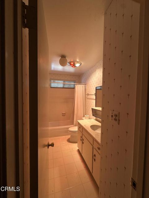 4800 Topeka Drive, Tarzana CA: https://media.crmls.org/mediaz/9d9e3a40-cb1f-4a2b-afe1-fcc8dfe1d73e.jpg