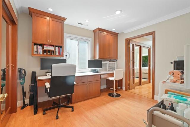 3172 Morris Drive, Palo Alto CA: https://media.crmls.org/mediaz/9d9e91b2-bafa-45c2-80e1-3ff6a89b6371.jpg