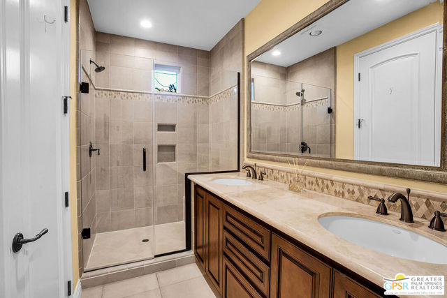 76434 Via Uzzano, Indian Wells CA: https://media.crmls.org/mediaz/9d9eaded-d777-4577-8976-ad49422de7eb.jpg