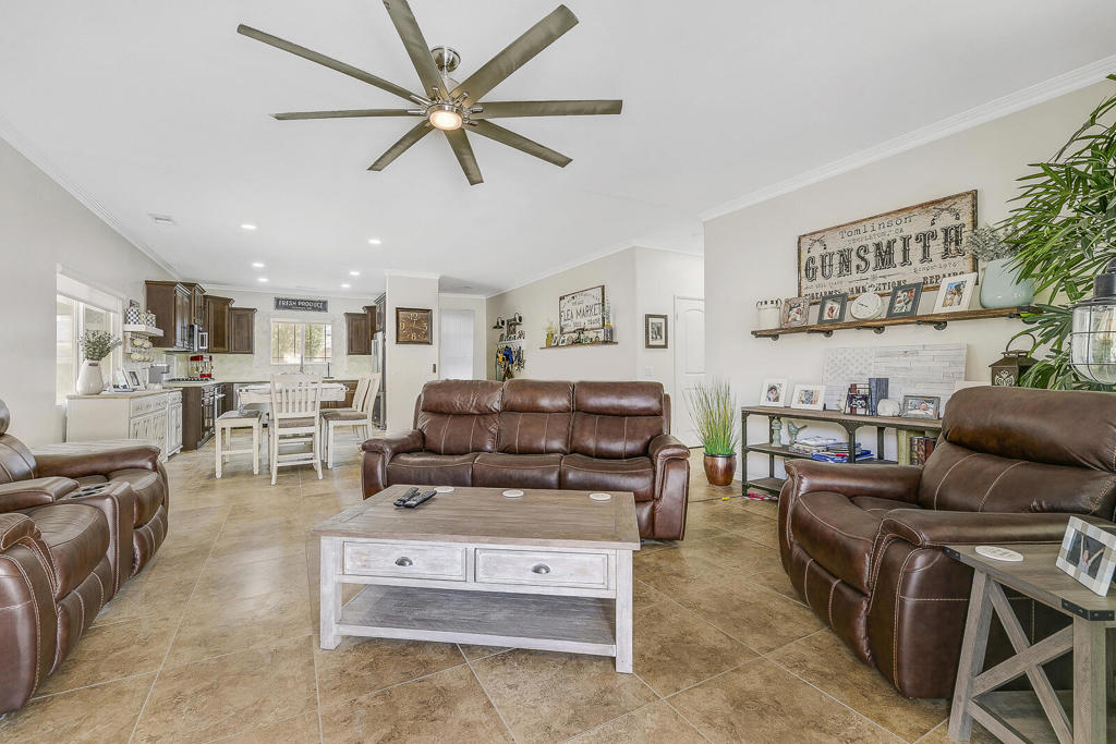 MLS #219131978DA image #7