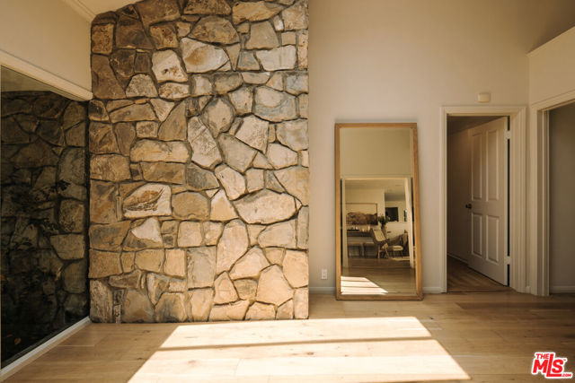 2610 Mandeville Canyon Road, Los Angeles CA: https://media.crmls.org/mediaz/9d9fb20b-98cb-47b6-a8c3-8b22e33526f6.jpg