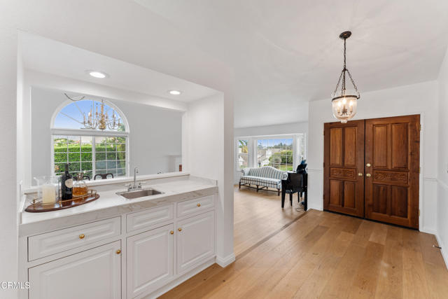 6861 Aviano Drive, Camarillo CA: https://media.crmls.org/mediaz/9d9fd08b-5c1f-413b-b28c-7ec8369cfda3.jpg