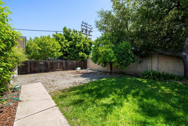 1284 Mandarin Drive, Sunnyvale CA: https://media.crmls.org/mediaz/9da02c27-6bd3-4f64-95c1-9568ba35a635.jpg