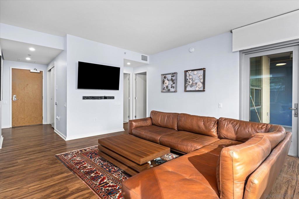 321 10th Ave - photo 7