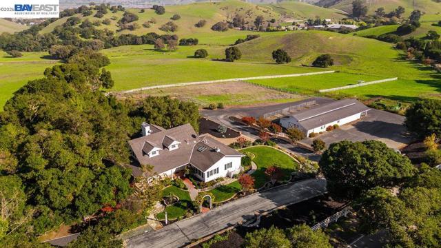 Details for 5280 Sheridan Rd, Sunol, CA 94586
