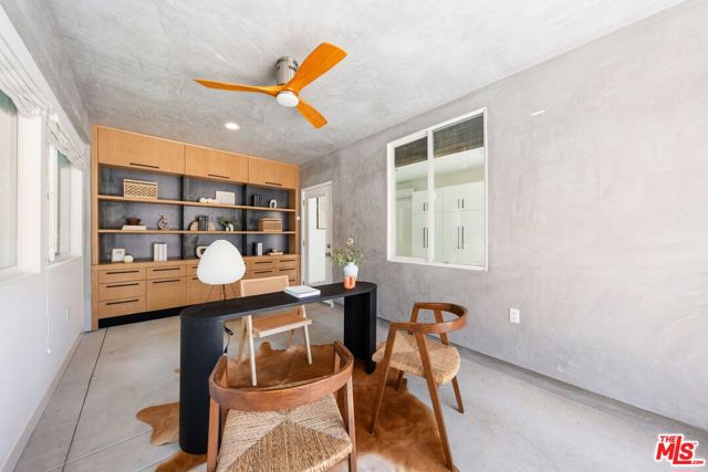 5627 Lemp Avenue, North Hollywood CA: https://media.crmls.org/mediaz/9da3aaa5-9b2c-4b78-96a5-9bb43cdfe03c.jpg