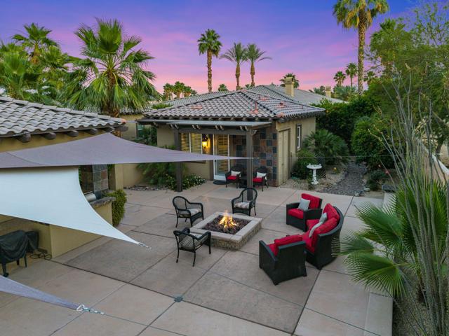52395 Whispering Way, La Quinta CA: https://media.crmls.org/mediaz/9da4517d-87bd-4338-9fad-841ec61a5fbd.jpg