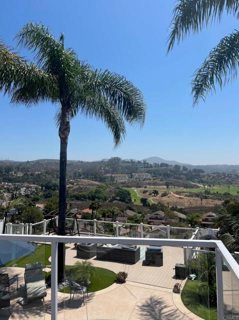 10667 Viacha Dr, Tierrasanta CA: https://media.crmls.org/mediaz/9da4afe9-2a50-4061-a447-60d2952812af.jpg