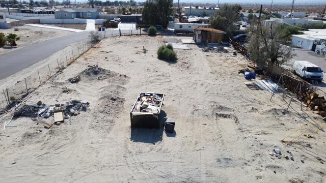 16830 Via Corto, Desert Hot Springs CA: https://media.crmls.org/mediaz/9da62e6c-7cd4-4cde-9a3f-56b5d3a13cd8.jpg