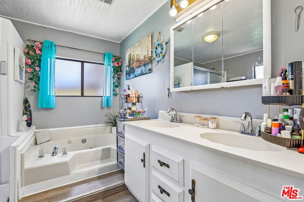 MLS #26849615 image #33