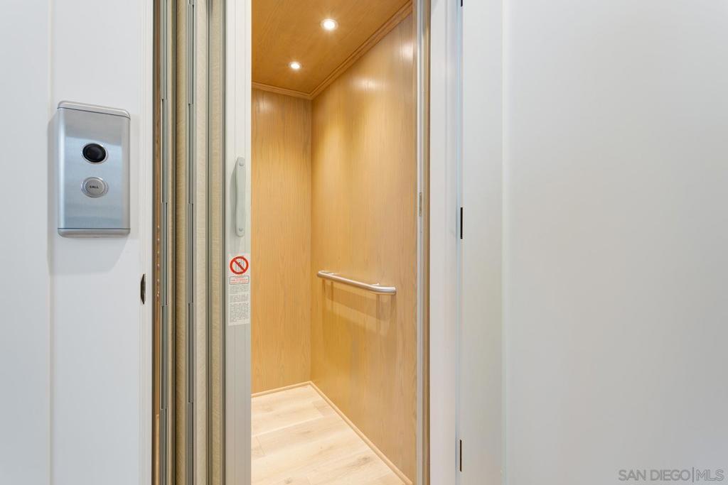 MLS #250017622SD img 31