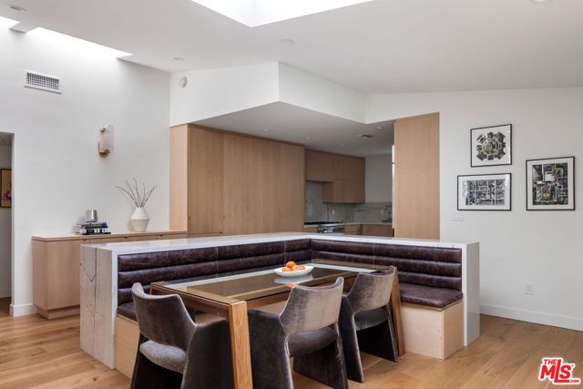 Drew Fenton | 3328 Mandeville Canyon Road Los Angeles CA | MLS: 7013571