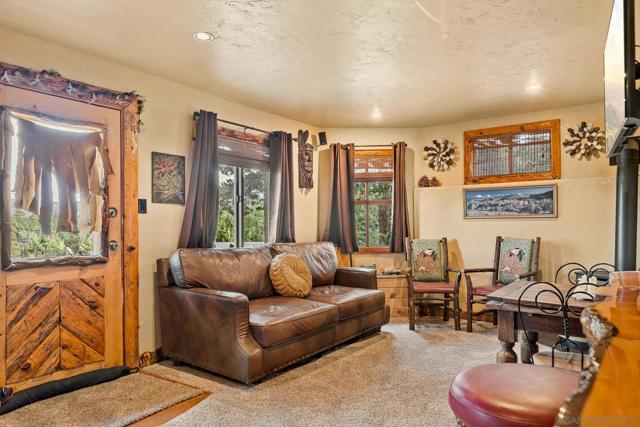 43133 Sheephorn Rd, Big Bear CA: https://media.crmls.org/mediaz/9da9659e-2c48-4e08-bbf0-04eb8103db0c.jpg