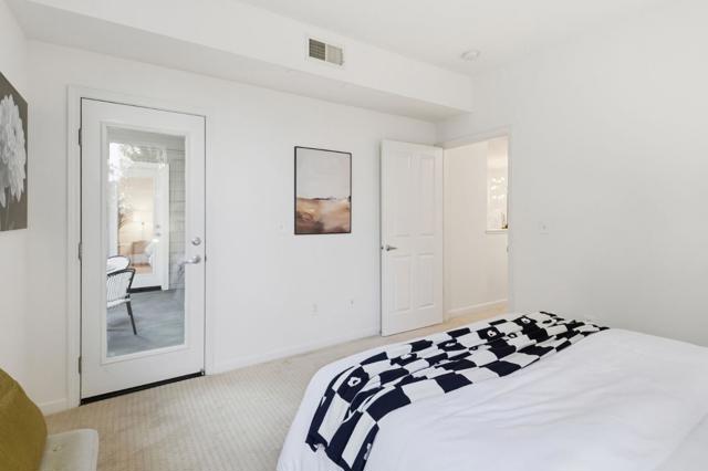 1982 W Bayshore Road, East Palo Alto CA: https://media.crmls.org/mediaz/9daa5682-865c-4b78-9546-5d1871ec0ad4.jpg