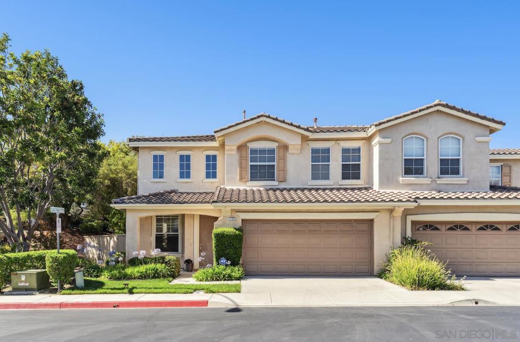 1752 Vesper Ln