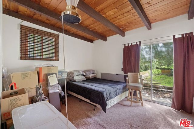 11317 Santol Drive, Sylmar CA: https://media.crmls.org/mediaz/9daacc8b-504b-42e4-a6d7-2d38ad9a3ae6.jpg