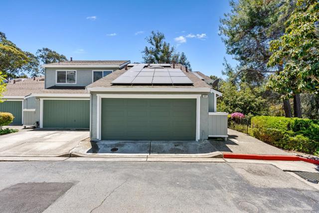 1881 Chantilly Lane, Hayward CA: https://media.crmls.org/mediaz/9dab6a36-d7f0-4db3-8624-be82a5724ed1.jpg