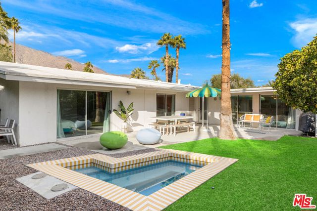 1155 E Mesquite Avenue, Palm Springs CA: https://media.crmls.org/mediaz/9dac0ba8-5d78-422a-b26a-d56ebcdbc126.jpg